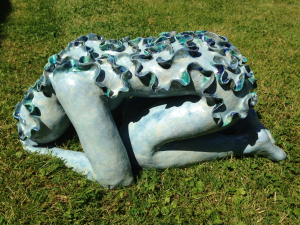 Thea Kanters - Modest nature (Ceramic)